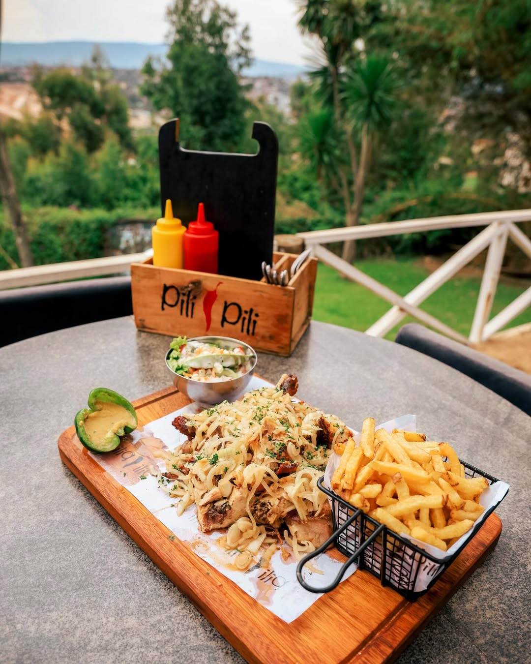 Pili Pili gallery image 8